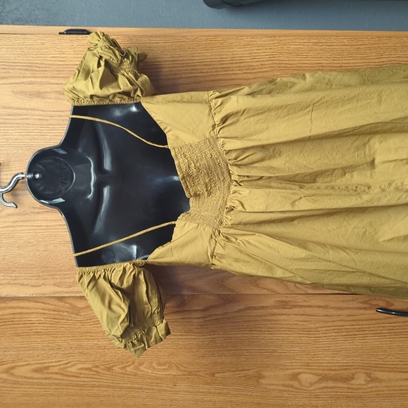 A new day dress - Picture 4 of 4